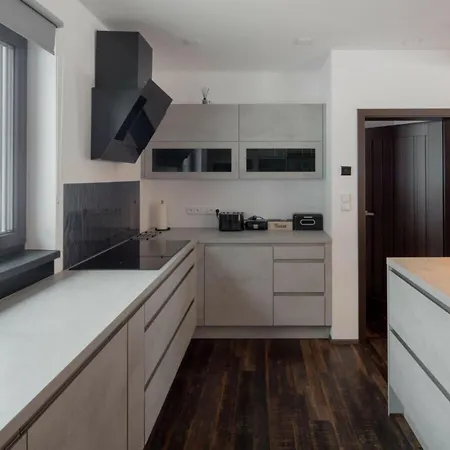 Welcoming With Amenities *