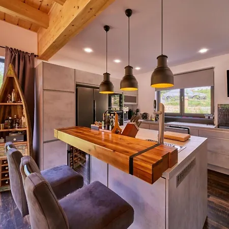 Welcoming With Amenities *